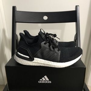 Adidas UltraBoost Size 8.5